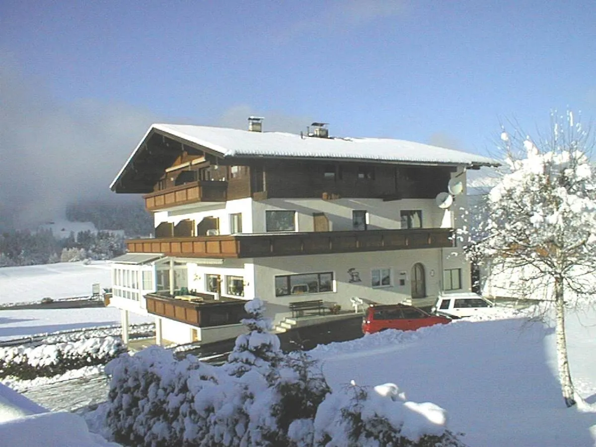 Hotel Haus Hubertus Mieders 4*,  Austria